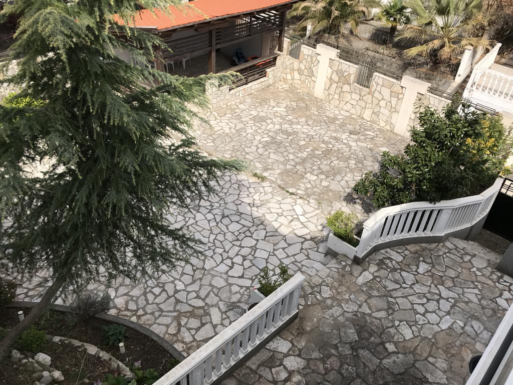 Villa Diana Utjeha Exterior photo